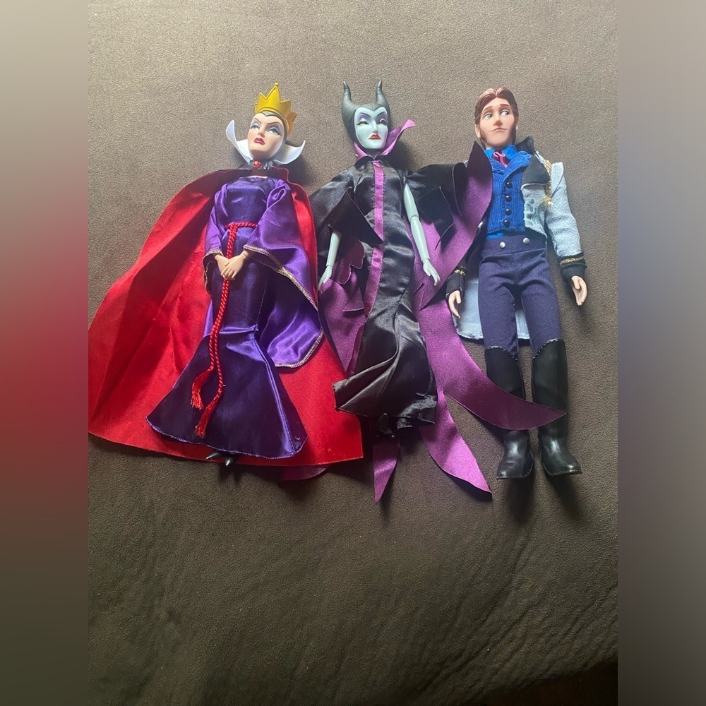 3 villain set - evil queen, maleficiant, and Hans